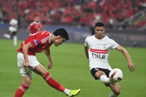 الأبيض لا يعرف الفوز في الوقت الأصلي.. سجل كاسح للأهلي أمام الزمالك في السوبر